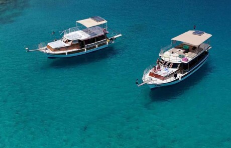 kekova-koy-yuzulecek-yerler-tekne